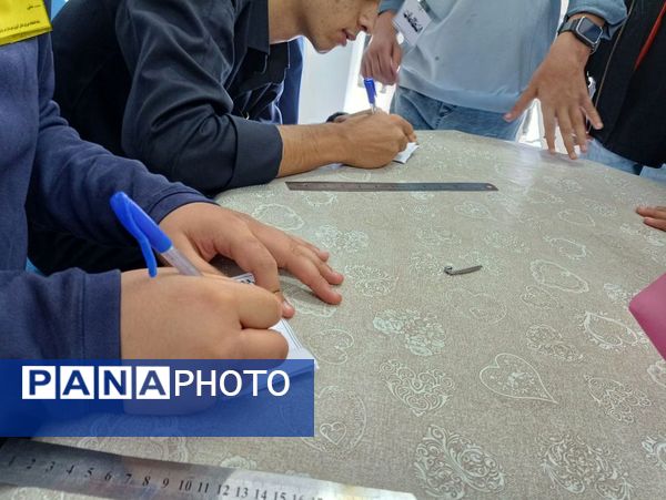  انتخابات شورای دانش‌آموزی در دبیرستان سما شهرستان کاشمر 