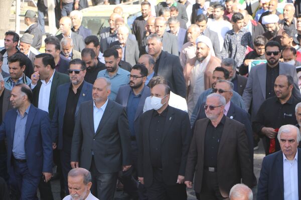 فریاد استکبار ستیزی از ورامین طنین انداز شد