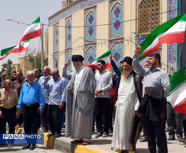 حماسه باشکوه ملت بزرگ ایران در راهپیمایی جمعه خشم و نصر 