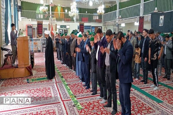 اقامه نماز عبادی سیاسی جمعه در آخرین هفته فروردین ماه 
