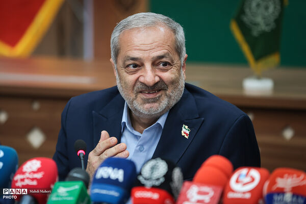  نخستین جلسه ستاد مرکزی بزرگداشت دولتمردان شهید
