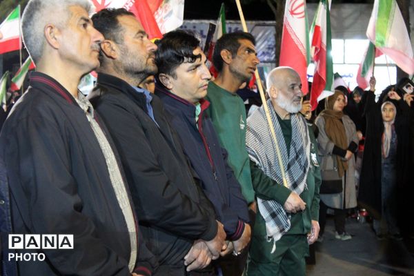 جاجرمی‌ها هم با شور و حضور بی‌نظیر پای این انقلاب ایستاده‌اند