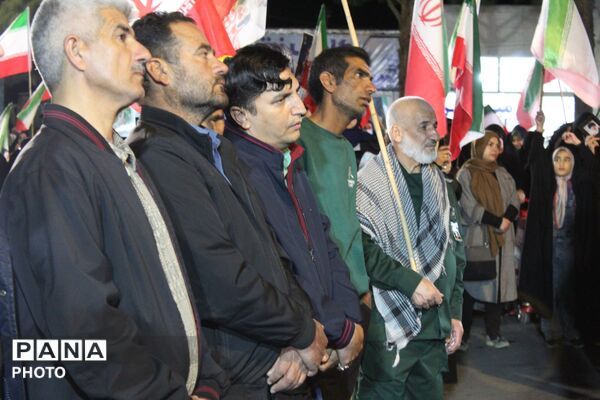 جاجرمی‌ها هم با شور و حضور بی‌نظیر پای این انقلاب ایستاده‌اند