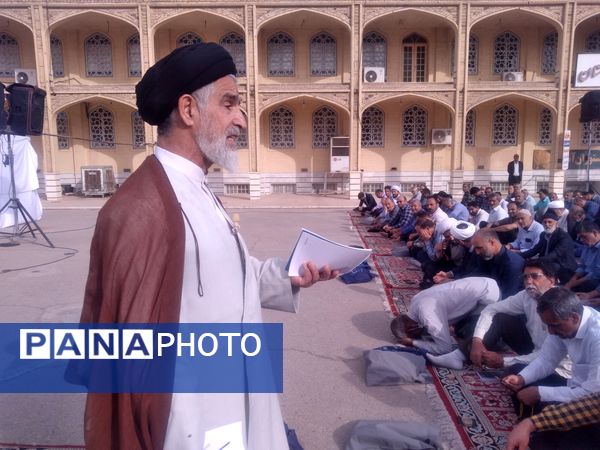 نماز باران در امامزاده سیدجعفر محمد در یزد