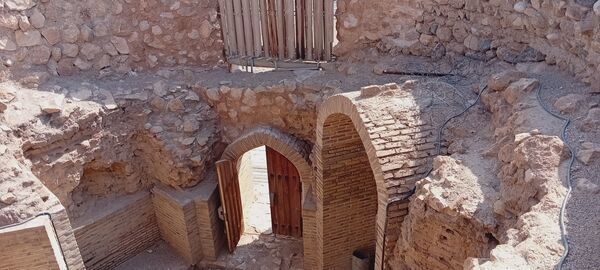 بازدید دانش‌آموزان از کارخانه آلومینای جاجرم و قلعه جلال الدین شهرستان گرمه