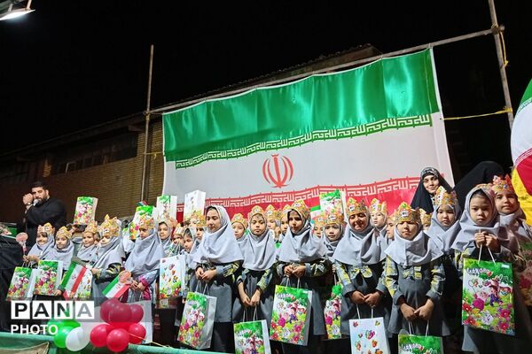 جشن الفبا و ایستادگی در تجمعات شبانه مردمی قلعه نو