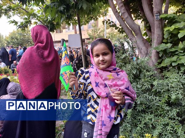 حال و هوای گذر فرهنگی چهارباغ در روز عید غدیر