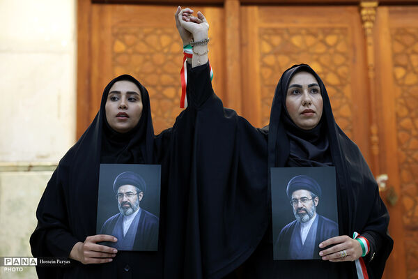 برگزاری همایش بزرگ جمع‌خوانی دانش‌آموزان با اجرای سرود و نوحه حماسی «باید برخاست»