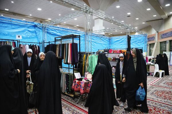 افتتاح نمایشگاه «به وقت رفاقت» در بجنورد 