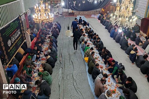 ضیافت افطاری همراه با نماز جماعت مغرب و عشاء در مسجد جامع شهر بار 