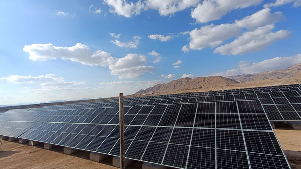 افتتاح نخستین سامانه خورشیدی ۴۰ کیلوواتی در بخش اداری آموزش‌وپرورش