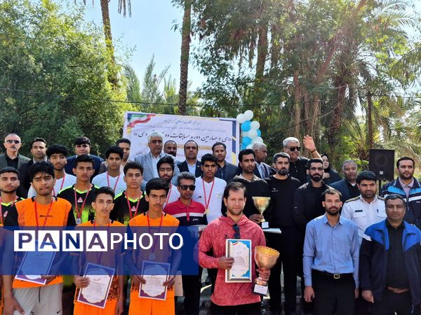 رقابت ورزشکاران دیار کریمان در مسیرهای طبیعی با میزبانی شهرستان عنبرآباد