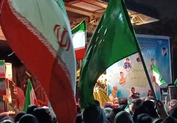 شب وداع، شهرک وائین شبِ یادِ پروازِ پرندگانی است که جاودانگی را در آغوش کشیدند