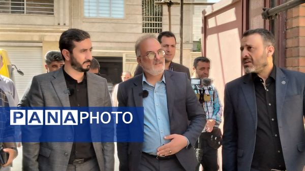 بازدید مدیرکل نوسازی توسعه و تجهیز مدارس استان تهران از پروژه‌های مدارس شهرستان اسلامشهر