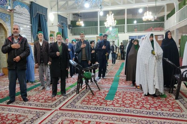آخرین روز از اعتکاف دانش آموزی انس با خدا  در مسجد جامع شهر بار نیشابور