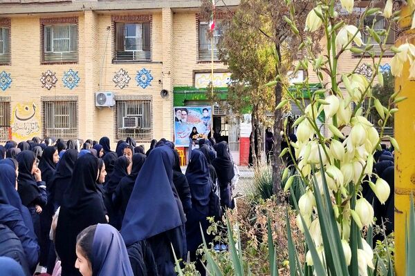بازگشایی مدارس در دبیرستان دخترانه شهید مجید دهنوی نیشابور