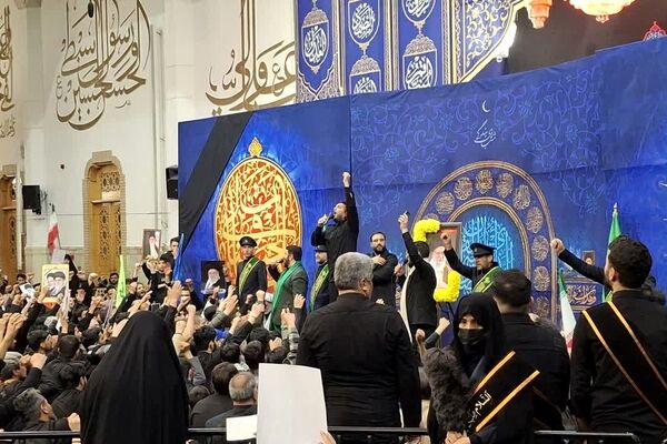 اجتماع خونخواهی مردم انقلابی قم در حرم حضرت معصومه(س)