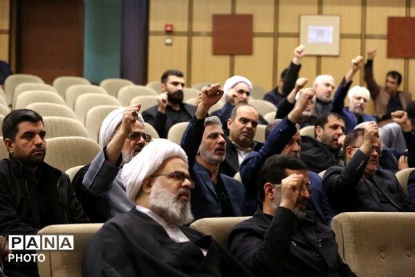 محفل رسانه‌ای بزرگداشت شهید دکتر علی لاریجانی در قم