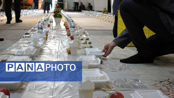 همایش 1100 نفری روزه اولی‌ها در حرم حضرت معصومه(س)