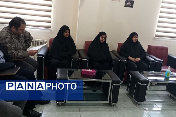 مراسم عزاداری شهادت شهدای خدمت در آموزش و پرورش رودهن 