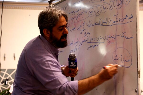 کارگاه خبرنویسی با مدیرعامل خبرگزاری پانا در مشهد