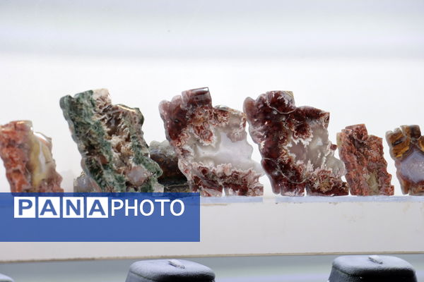 هفدهمین نمایشگاه بین‌المللی سنگ ایران در شهر نیم ور افتتاح شد