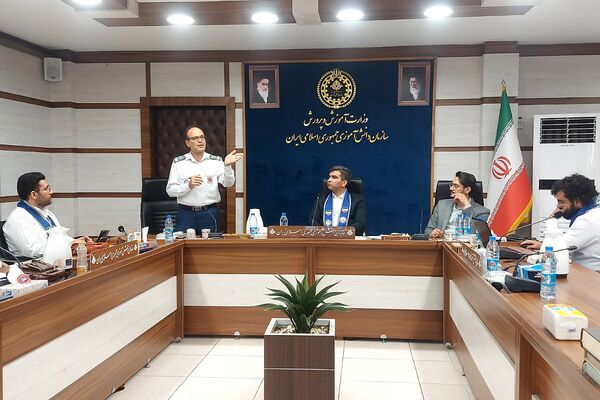 نشست فصلی و توان افزایی مأمورین و مسئولین سازمان دانش‌آموزی شهرستان‌های استان تهران 