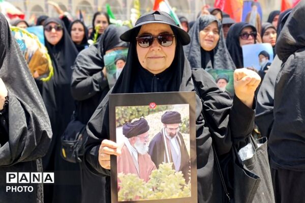 قسم به این مشت گره کرده