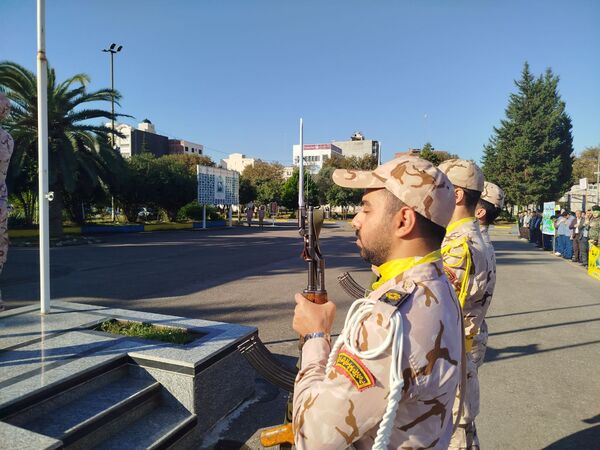 برگزاری صبحگاه مشترک دانش‌آموزی شهرستان هزار سنگر آمل 