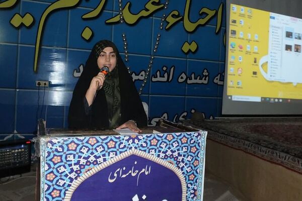 بازدید دوره دوم  دانش‌آموزان دختر  بهارستانی از سرزمین نور