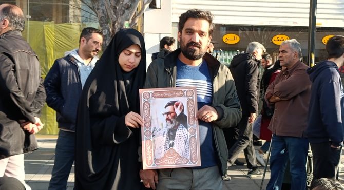 تشییع پیکر شهدا، همراه با اعلام انزجار از اغتشاشات اخیر 