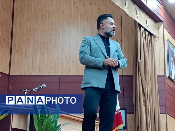 از کلاس خبرنگاری تا شکوفایی استعدادها