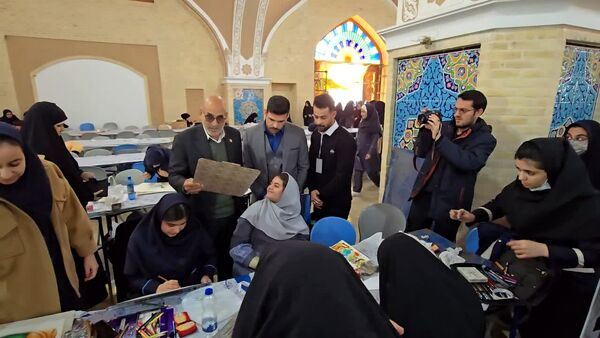 باغ دولت آباد یزد میزبان هنرنمایی دانش‌آموزان ناحیه یک در جشنواره «فردا»