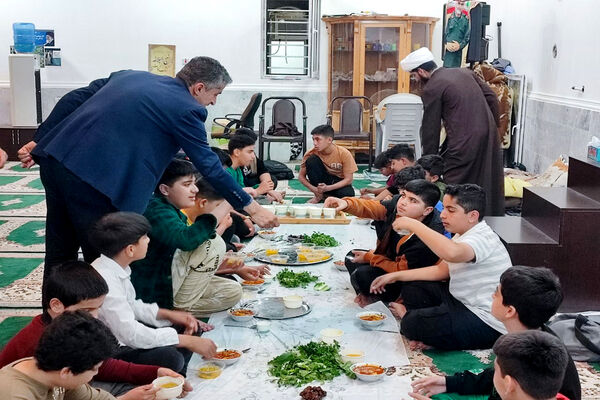 اعتکاف دانش‌آموزی پسران در مسجد النبی (ص) شهرستان جم