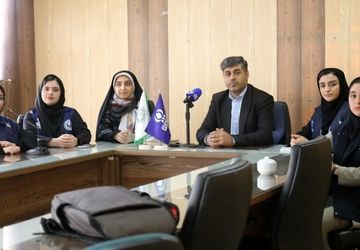 حضور خبرنگاران دانش‌آموز آذربایجان شرقی در وبینار ملی با سخنگوی دولت