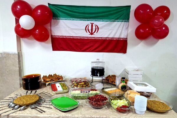  آیین افتتاح جشنواره ماها و ایران‌مون در دبیرستان خدیجه کبری پردیس 