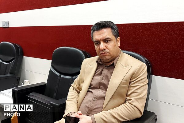 نشست تخصصی مسئولین امور اداری مناطق ۲۱ گانه شهرستانهای تهران در کهریزک