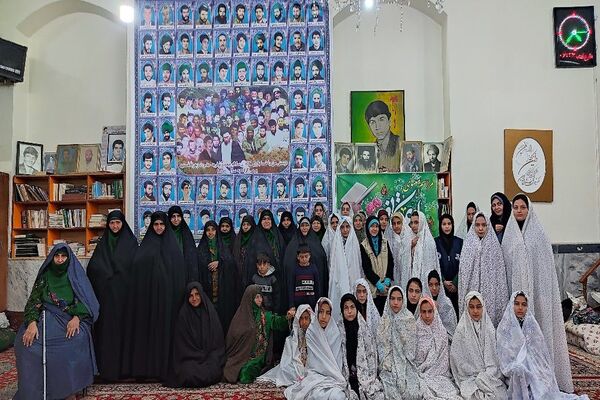 اختتامیه اعتکاف دانش‌آموزی در مسجد جامع شهر بار نیشابور