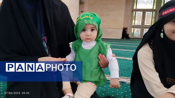 زمزمه‌های «یا علی‌اصغر(ع)» در مصلی زنجان طنین‌انداز شد