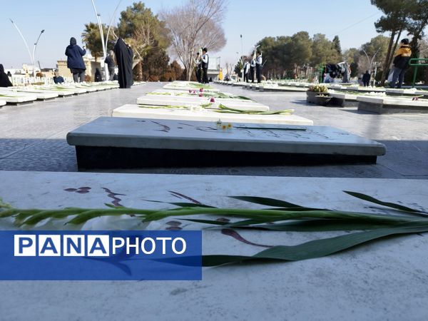 زنگ انقلاب در اصفهان نواخته شد
