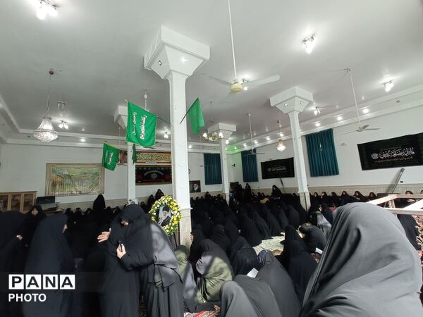 حضور پرشور و پر رنگ فرهنگیان جاجرم  در عزای رهبر شهید 