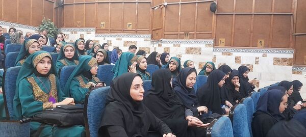 سومین روز اختتامیه استانی چهل‌وسومین جشنواره فرهنگی و هنری «فردا» در کانون شهید فهمیده کرج