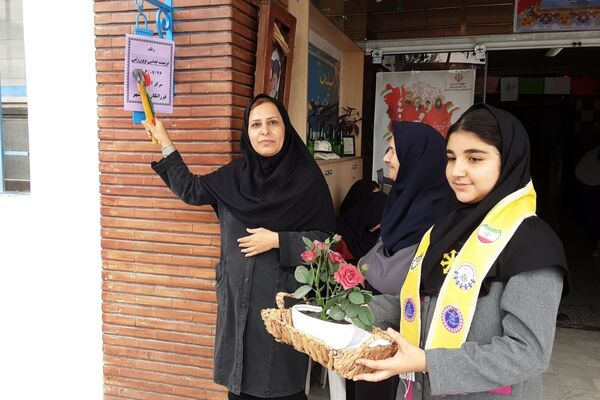 افتتاح سومین المپیاد ورزشی درون‌مدرسه‌ای در دبیرستان فرزانگان قائمشهر