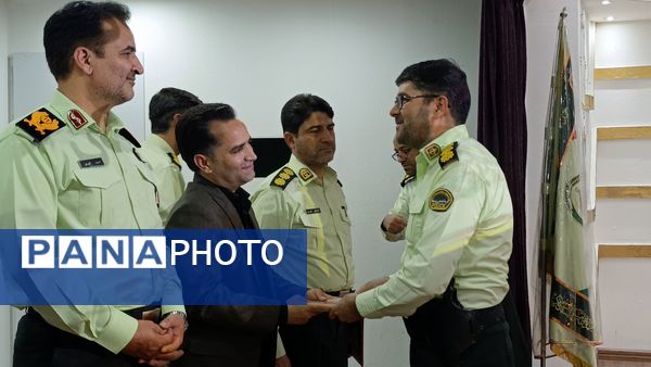  آیین و تکریم فرمانده نیروی انتظامی شهرستان خلیل آباد 