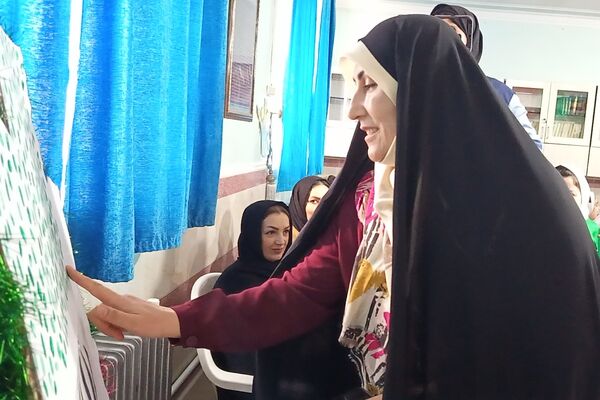 افتتاحیه طرح  «ایرانمون» در مدرسه شهدای گمنام بهارستان‌دو