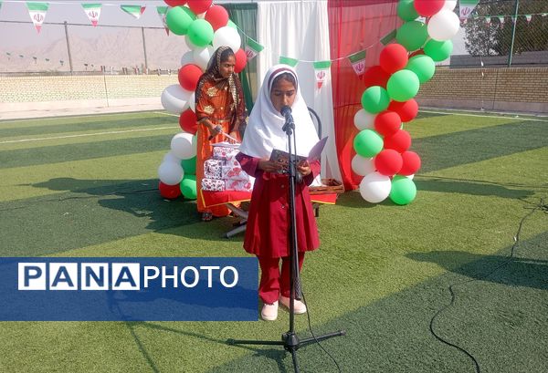 جشن دهه فجر در روستای لاور فین