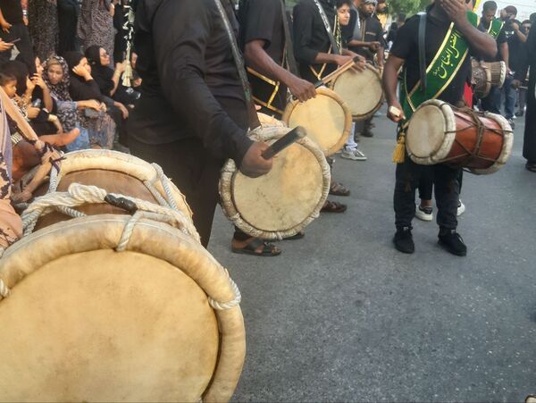 آیین سنتی علم‌گردانی در شهرستان میناب 