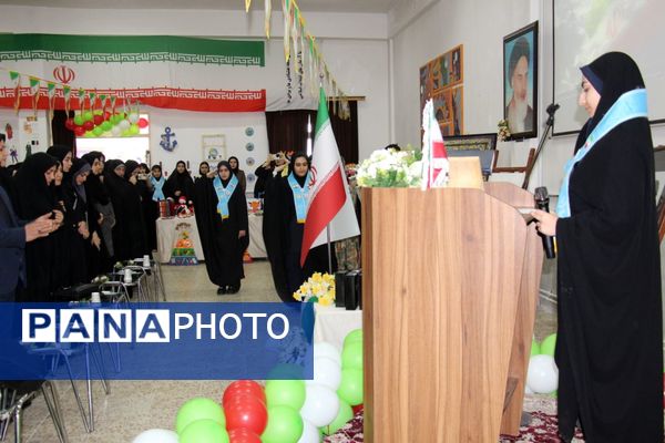 افتتاح نمایشگاه شکوفایی هنر و مهارت زنان و دختران هنرستان استاد شهریار 