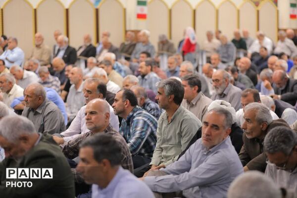 نماز جمعه ، تجلی همدلی مردم در سایه ایمان و بصیرت