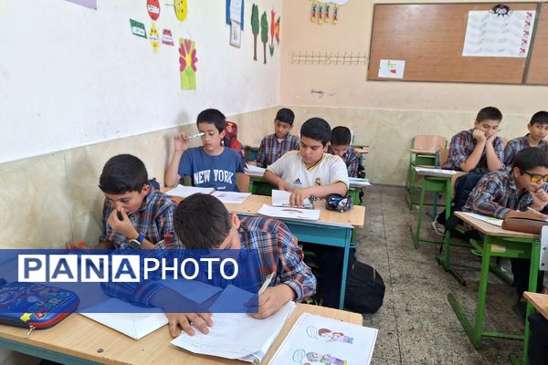 آموزش مهارت جراتمندی توسط دانش‌آموز خبرنگار پانا همگام با معلم